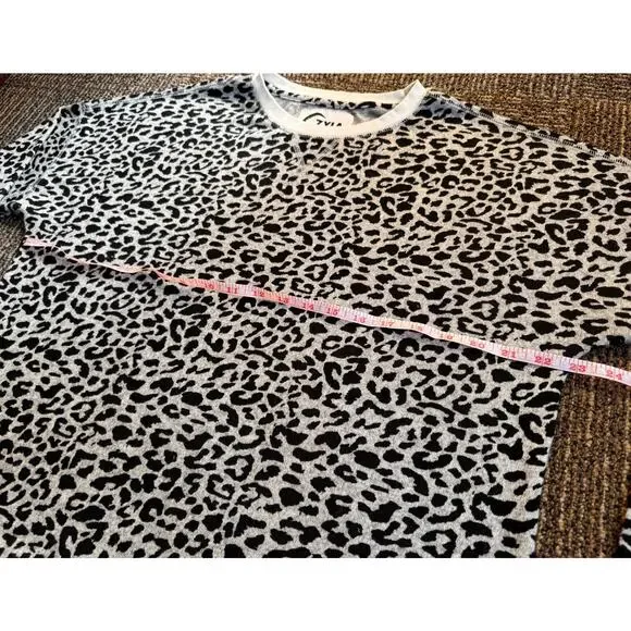 Zyia Active Sweatshirt Crew Lounge Cheetah Print Athletic Athleisure Size XXXL - Picture 5 of 7